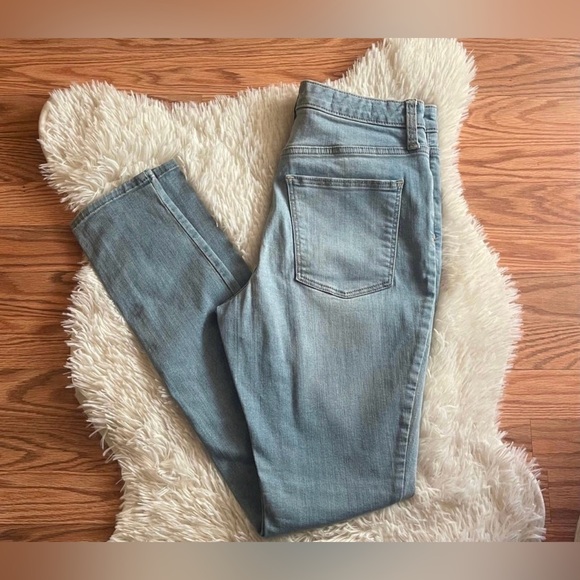 Universal Thread Denim - Universal Thread Skinny Jeans Long